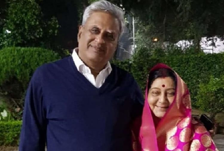Former Foreign Minister Sushma Swaraj's  Untold Story, Swaraj Kaushal