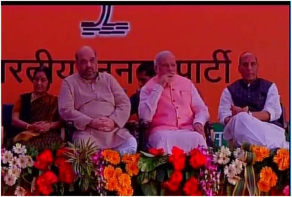 home minister amit shah and bjp working president jp nadda tweeted their homage to sushma swaraj