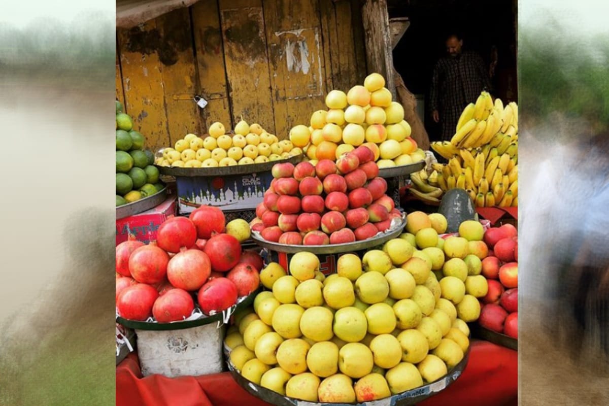 The market committee lost 12 crores due to the indifference of apple traders