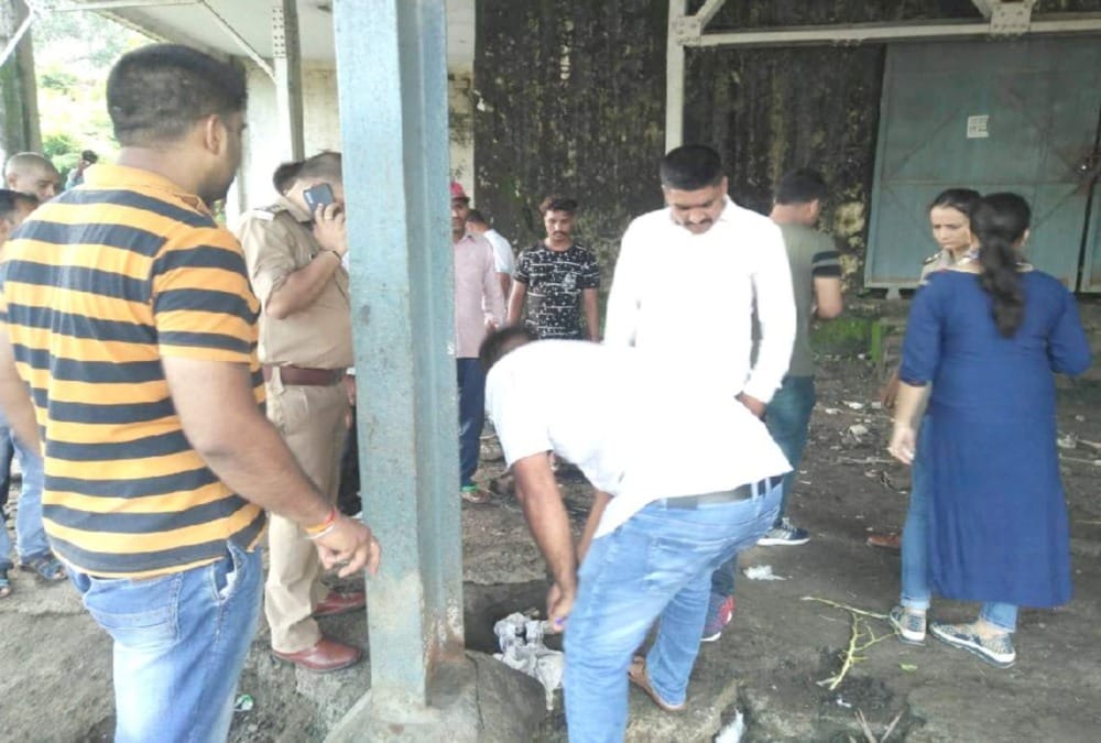 Familiar youths Done Heinous crimes with 10 years Old Girl in kotdwar