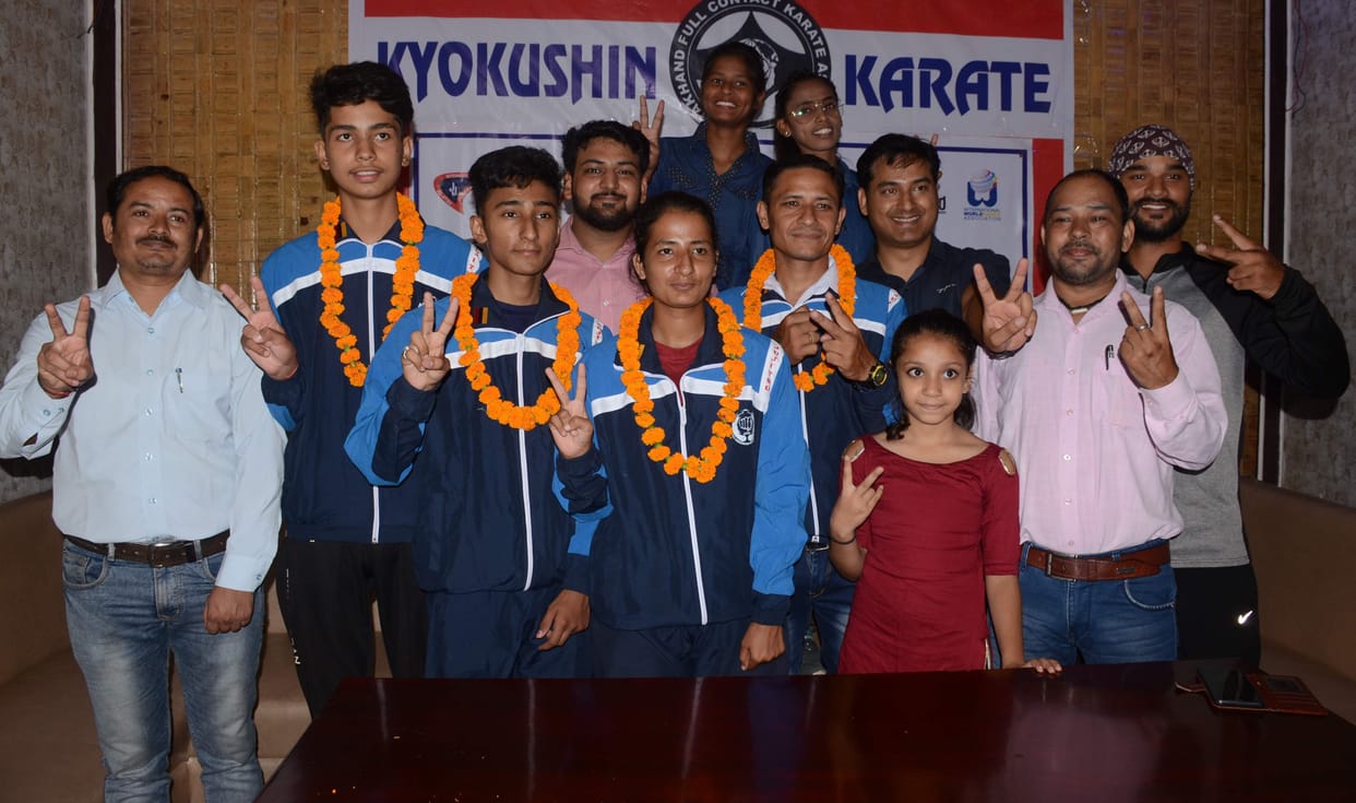 Coach Vinod and three young players will show power in Bangkok