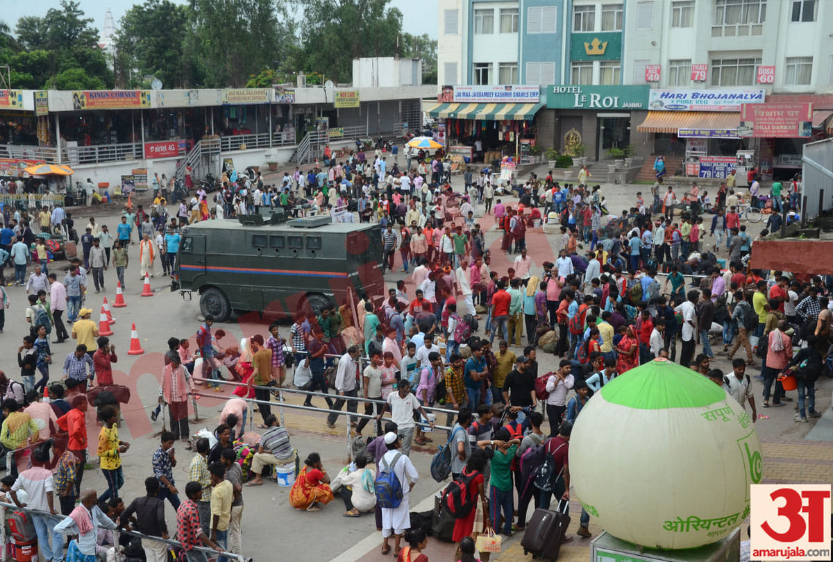 5100 labourer send from jammu tawi railway station who were in kashmir from special trains