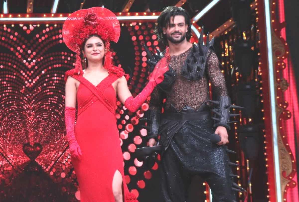 nach baliye 9 contestant madhurima tuli talk about her ex boyfriend vishal aditya