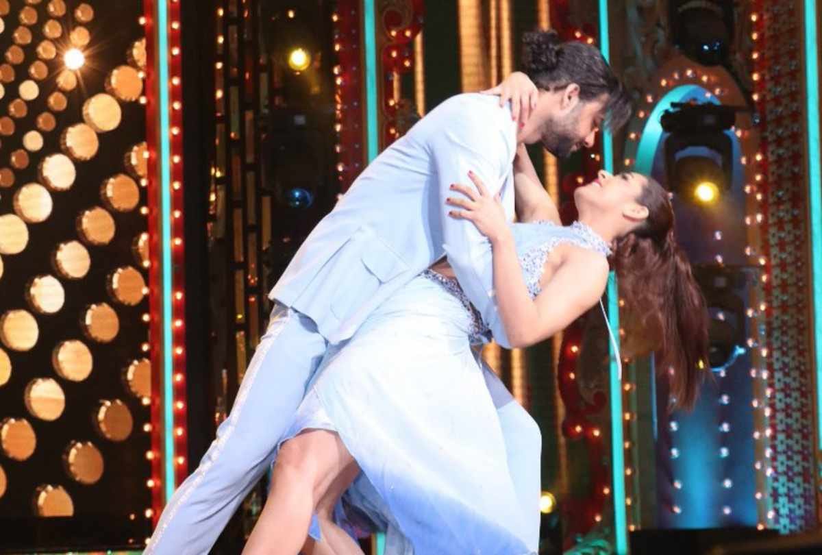 nach baliye 9 contestant madhurima tuli talk about her ex boyfriend vishal aditya