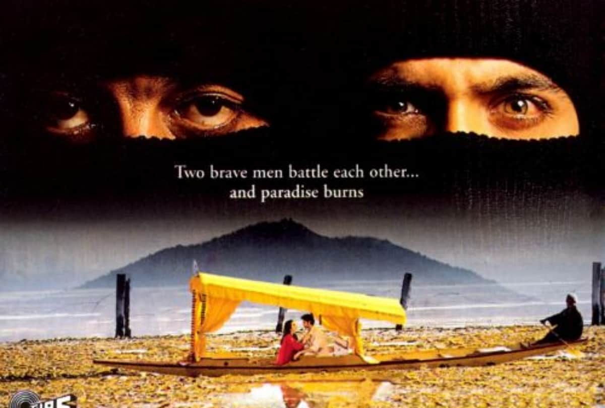 best bollywood movies released in 2000 Mohabbatein Mission Kashmir Dhadkan