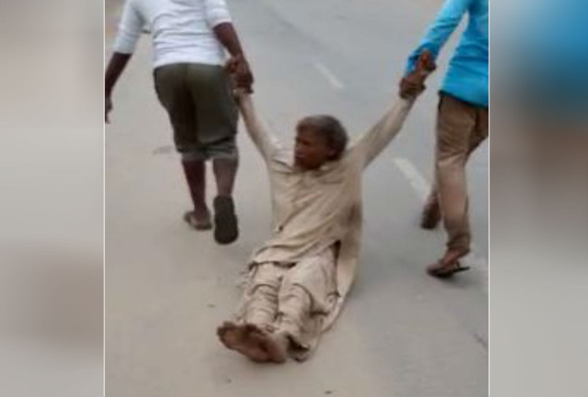 mob beaten the mentally ill woman in agra