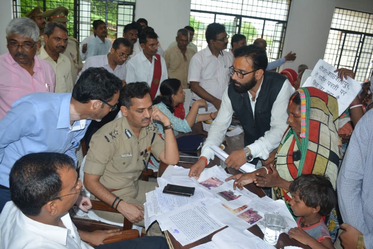 DM suspended rajatalab Lekhpal who is missing from duty in varanasi