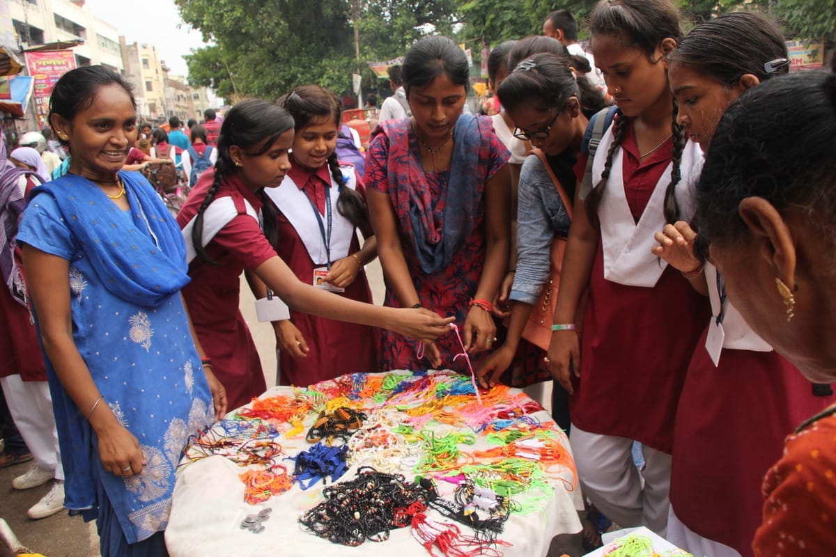 raksha bandhan rakshi selling in toy many types cartoon in varanasi