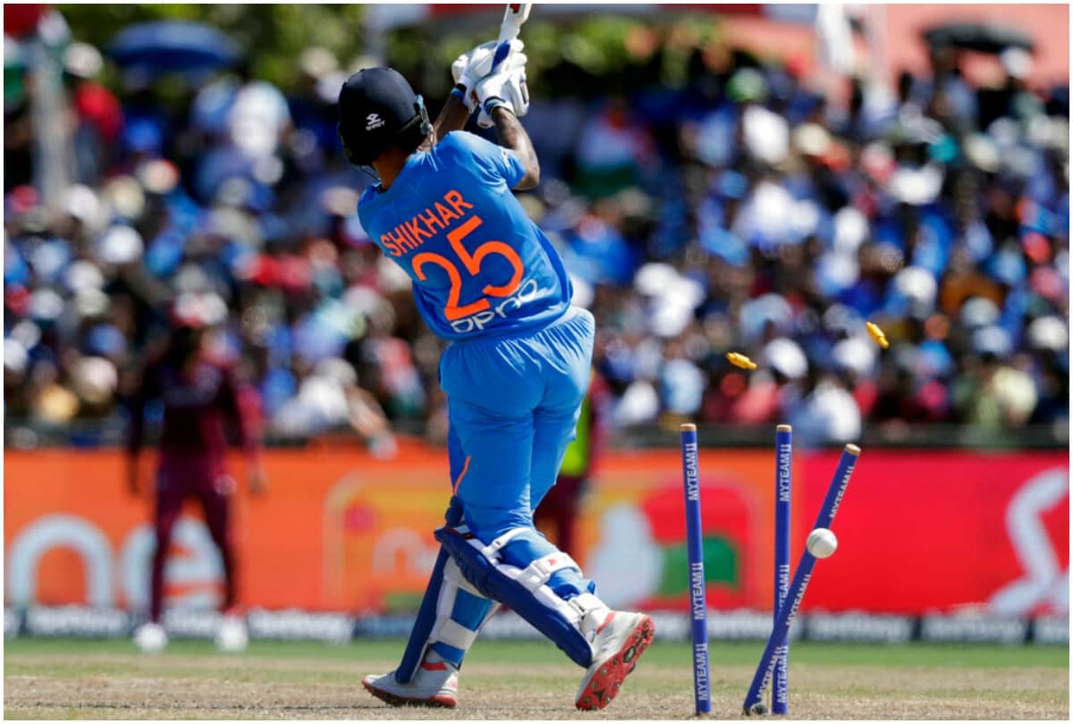 India vs South Africa Coach Ravi Shastri and Shikhar Dhawan bond ahead of 1st T20 See pic