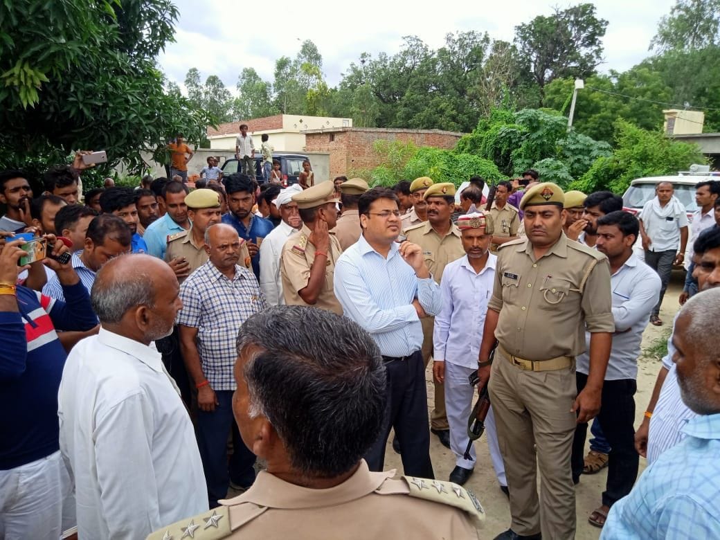 School roof collapsed, 11 children injured, five in critical condition