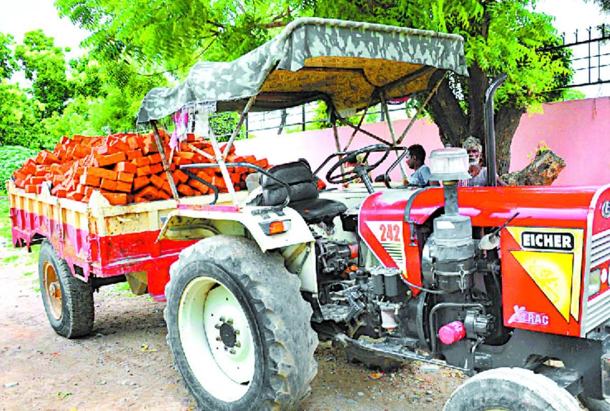labour died in an accident in lucknow