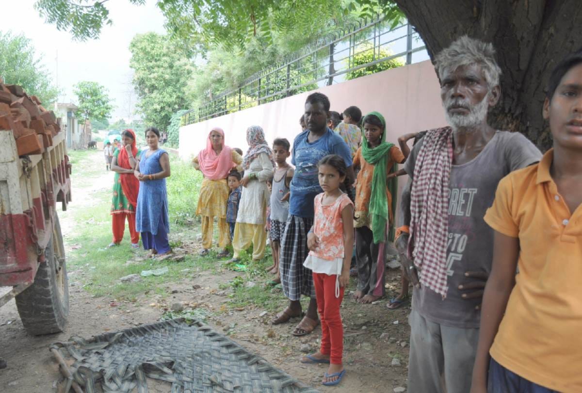 labour died in an accident in lucknow