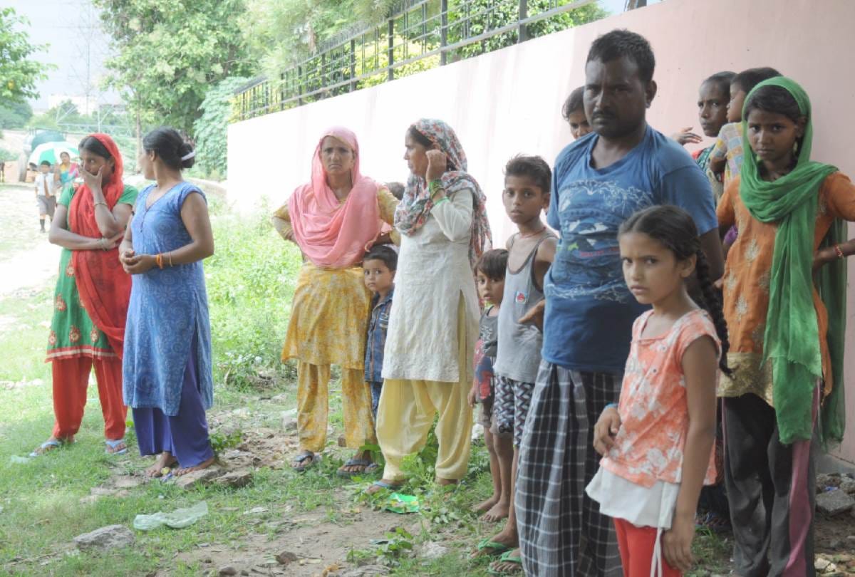 labour died in an accident in lucknow