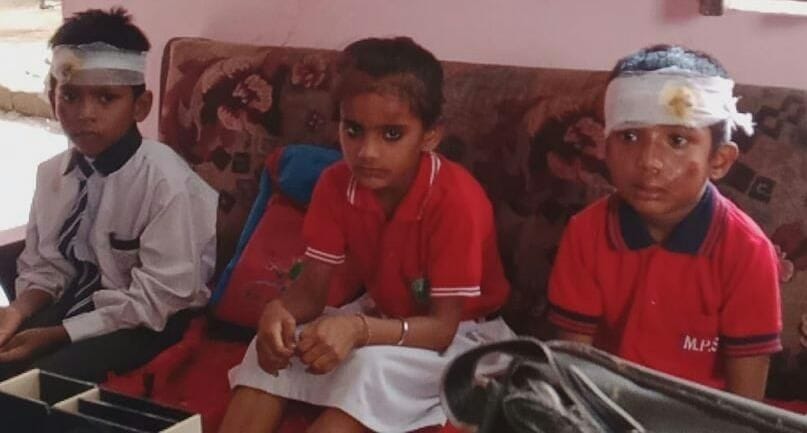 Uncontrollable transport bus hit school vehicle in Meja, many children injured