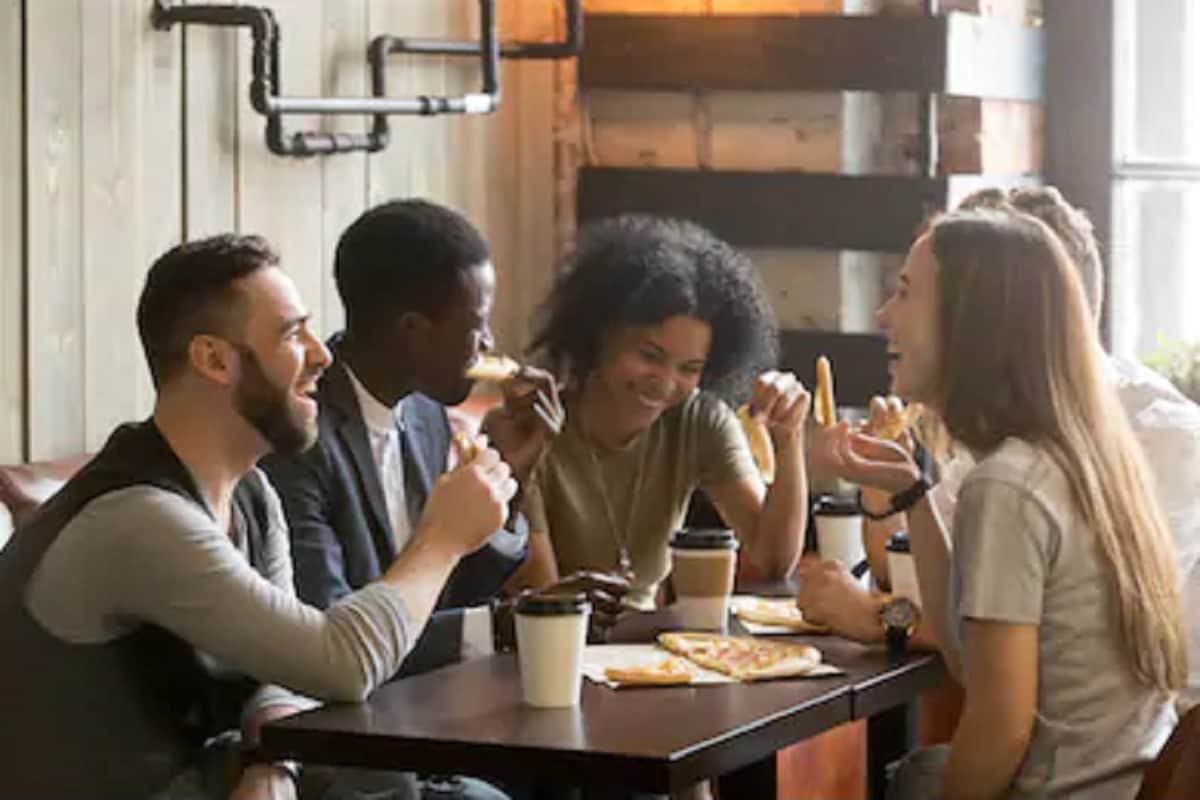 5 tips to impress girl and make a friend