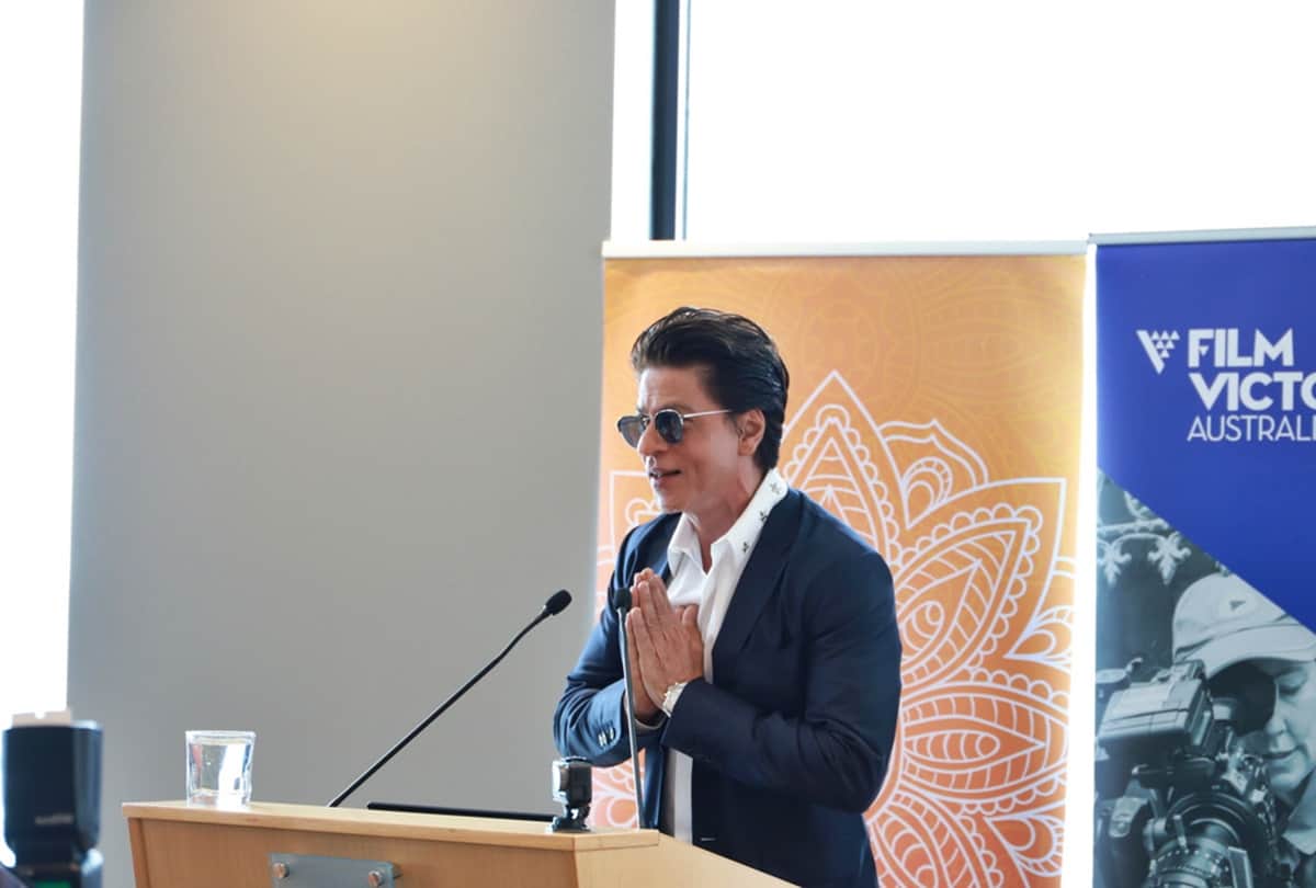 Shah Rukh Khan says he thought quit acting after he saw himself ugly in Raju Ban Gaya Gentleman