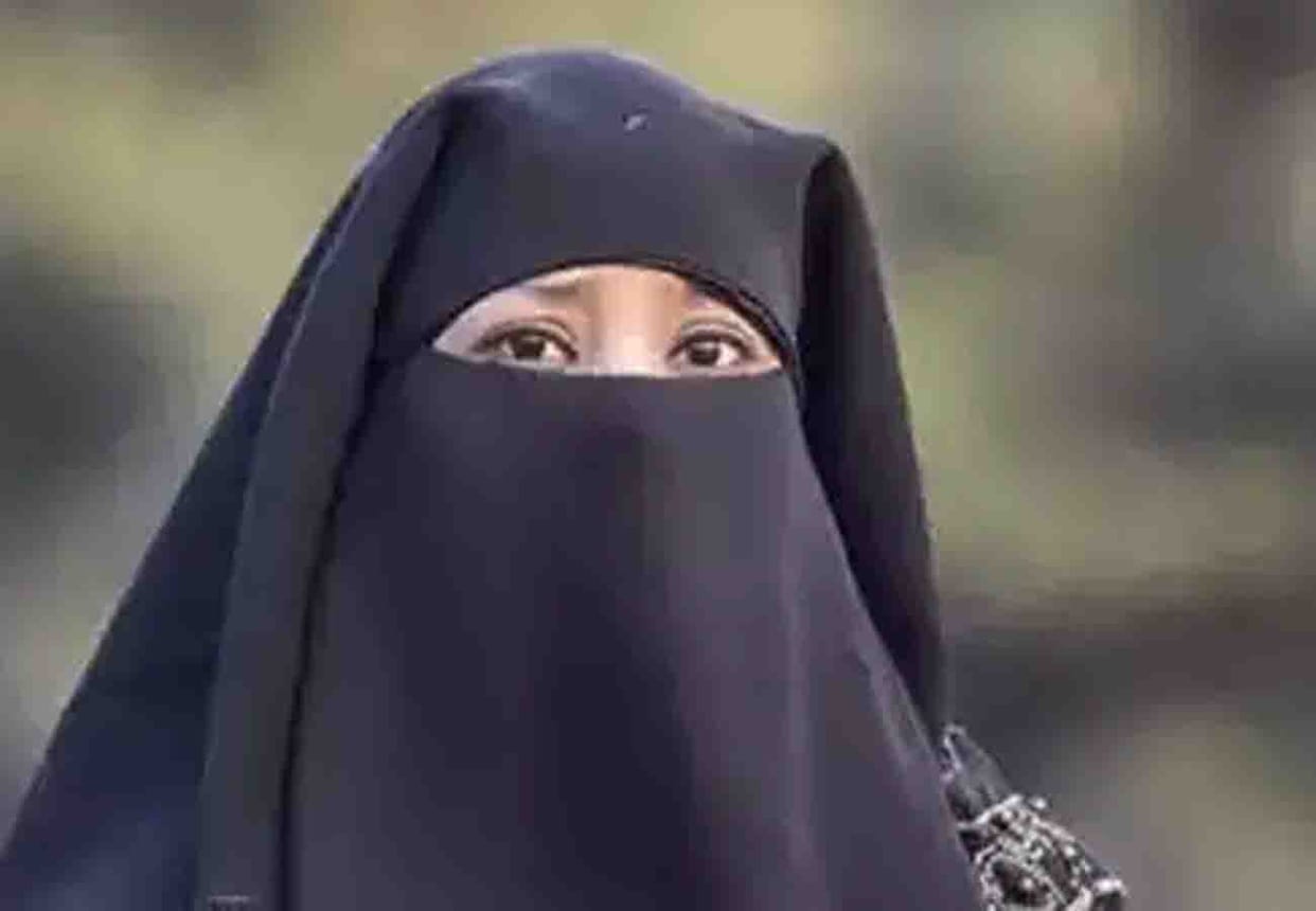 Engineer threatened wife to give triple talaq in kanpur