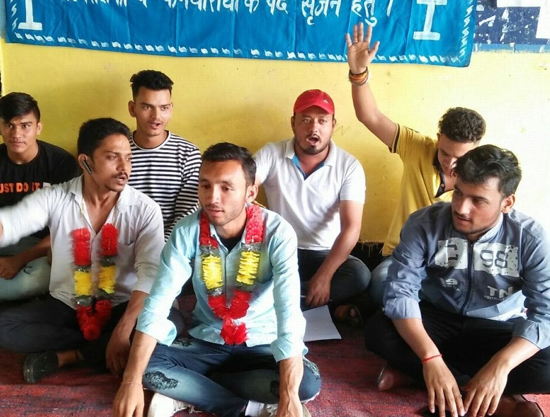 protest for seats