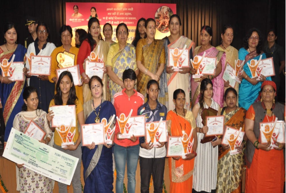 Bahu Fight with Leopard to save Mother in Law now got Tilu rauteli Award 2019