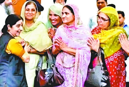 Sushma SwaraJ Personal Life Untold Facts
