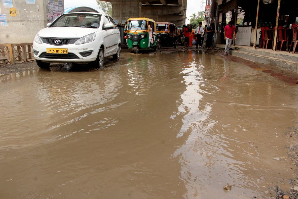 waterlogging raod narrow sever overflow after rain many areas in varanasi