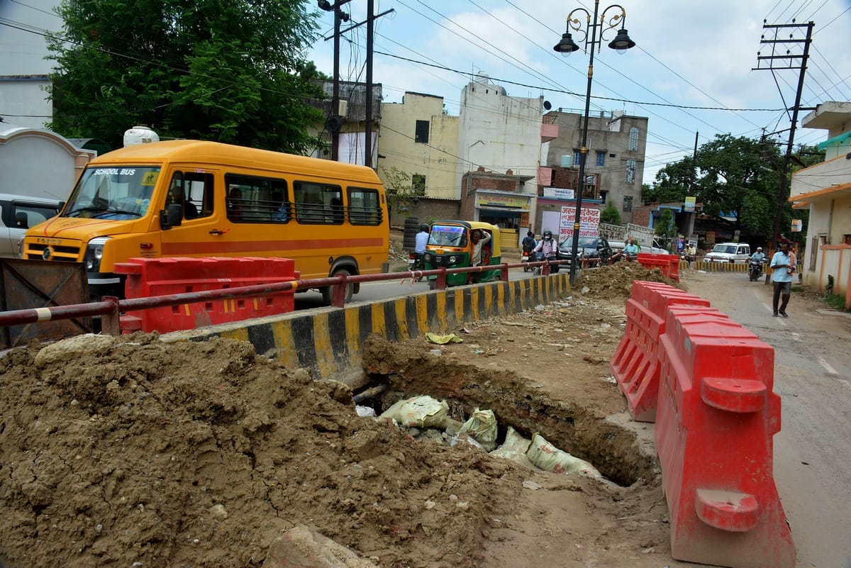 waterlogging raod narrow sever overflow after rain many areas in varanasi