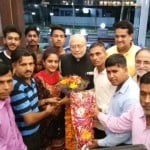 पीएम नरेंद्र मोदी के भाई प्रह्लाद मोदी