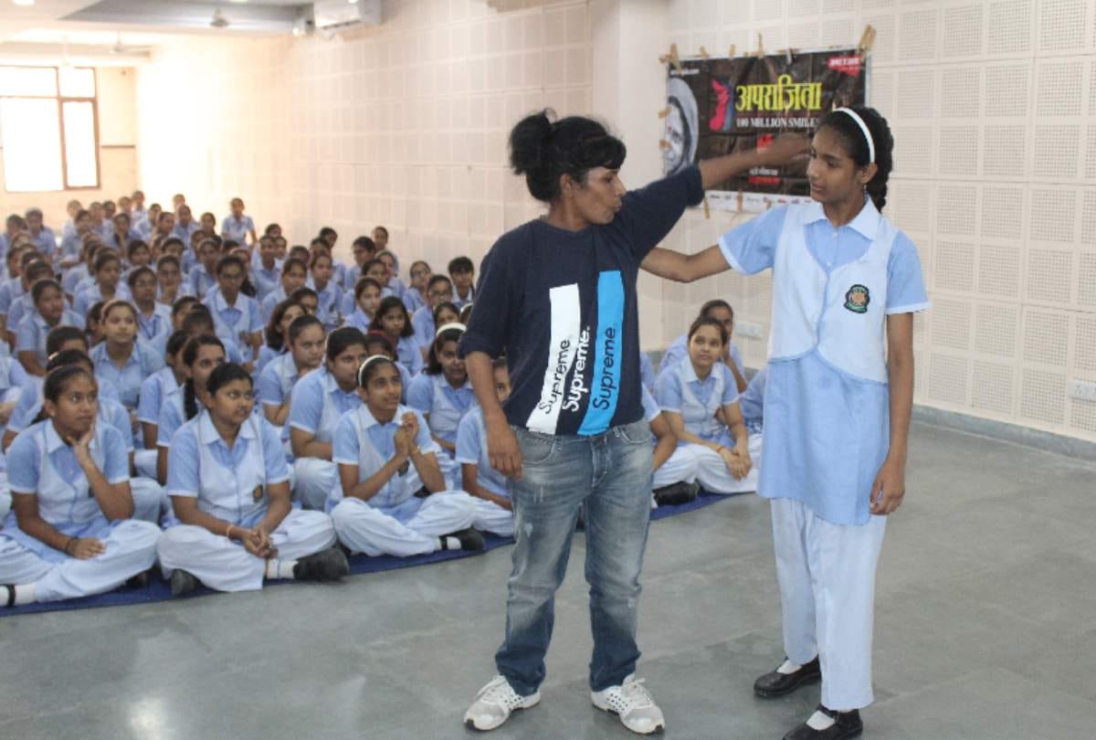 amar ujala aparajita 100 million smiles girl must learn martial arts