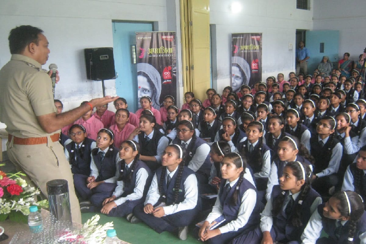 Aparajita 100 million Smiles: daughters learn of security tips in a program at Muzaffarnagar