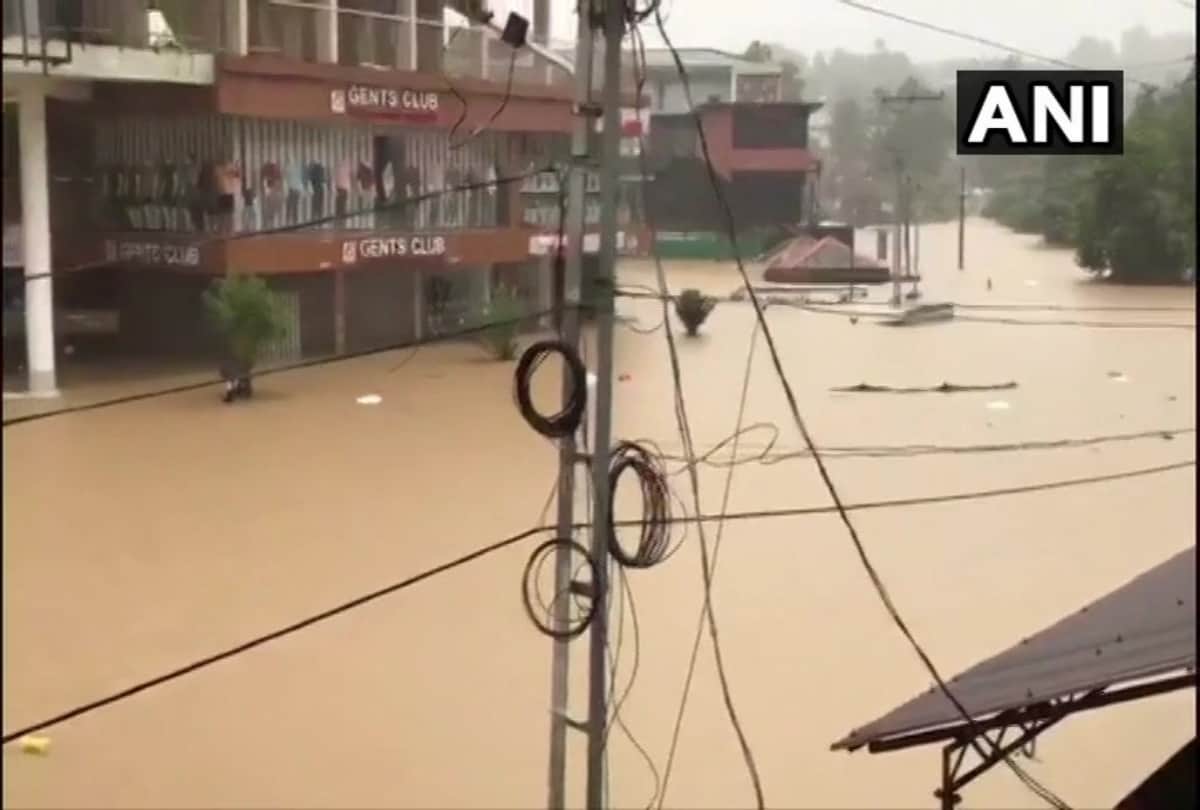 See the horrific picture of floods from Kerala to Maharashtra