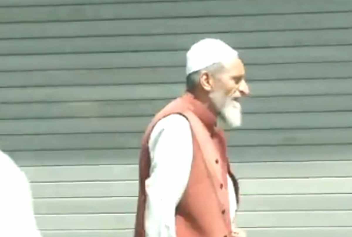 Jammu and Kashmir: Latest visuals from kashmir, after article 370 revoke