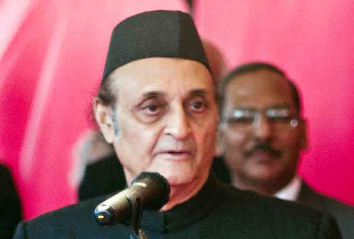 Karan Singh calls exodus of Kashmiri Pandits terrible and tragic