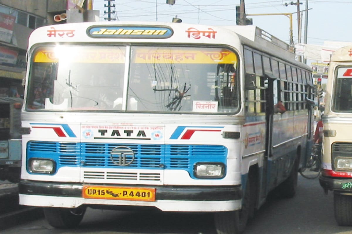 UP: 129 crores loss of transport department in one year because of unauthorized buses in West UP