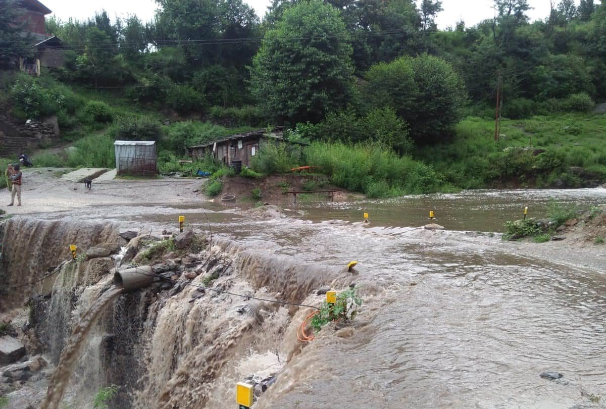 cloudburst in Katagla village manikaran valley Kullu Himachal Pradesh
