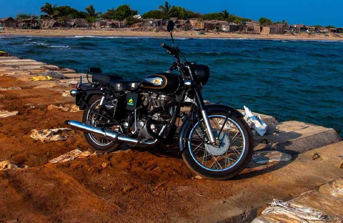 2023 royal enfield bullet 350 launch date in India royal enfield bullet 350cc 2023 new model