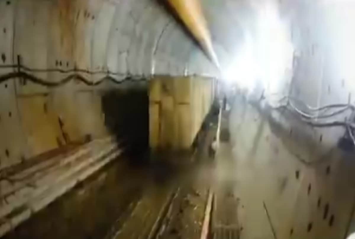 Railway minister piyush goyal announces for Indias first Underwater Train