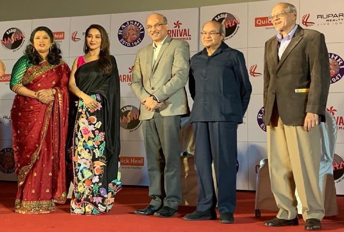 Hum aapke hain koun completed 25 years salman khan madhuri dixit and others celebrated