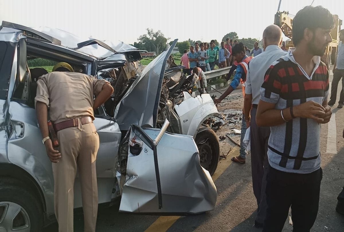horrific accident at agra lucknow expressway three dead near kathfori firozabad
