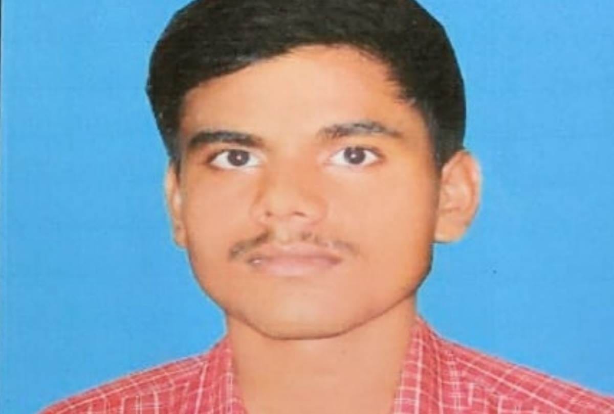 dead body of a student found in indira canal in lucknow
