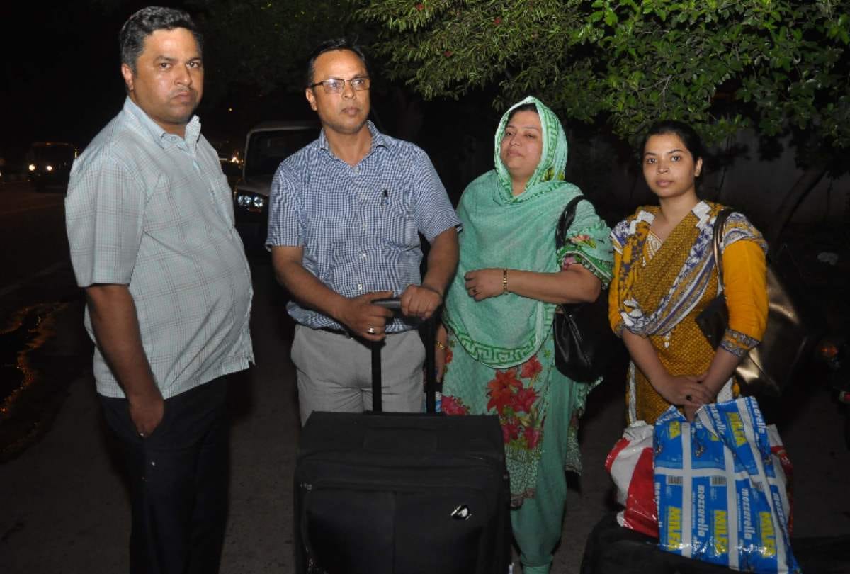 After Article 370 abrogation first time delhi lahore bus service normal 19 passengers reach delhi