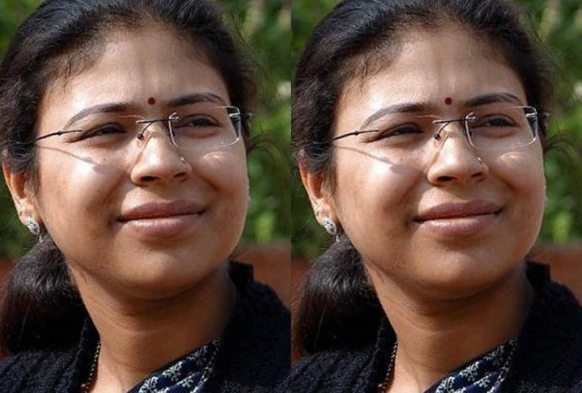 IAS Durga Shakti Nagpal says thet she is inspired from aamir khan film Dangal