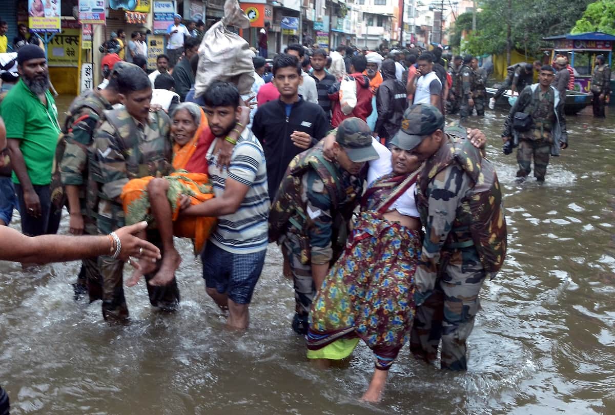 Heavy rain and Flood affected peoples of many states of the country