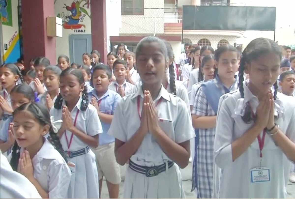 JAMMU Schools have reopened, jammu And Kashmir latest visuals and kashmir news
