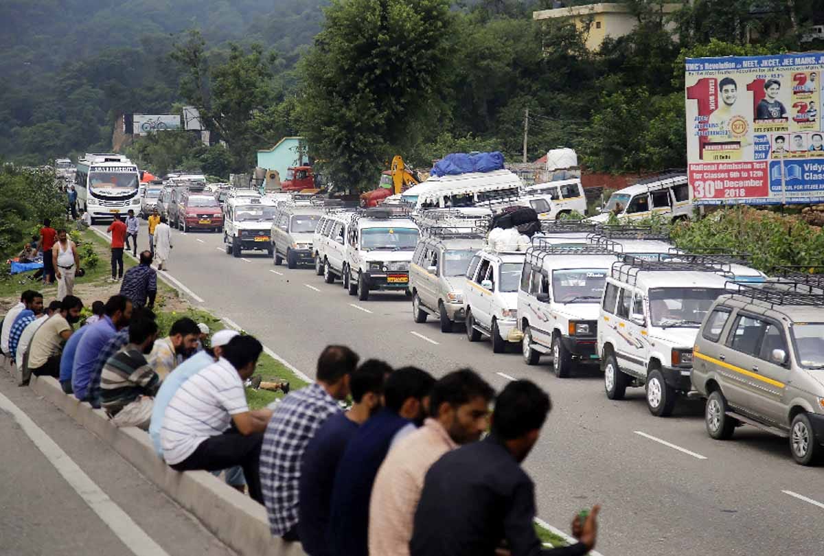 Jammu And Kashmir: Latest Visuals From Kashmir, After Article 370 Revoked Srinagar Dal Lake