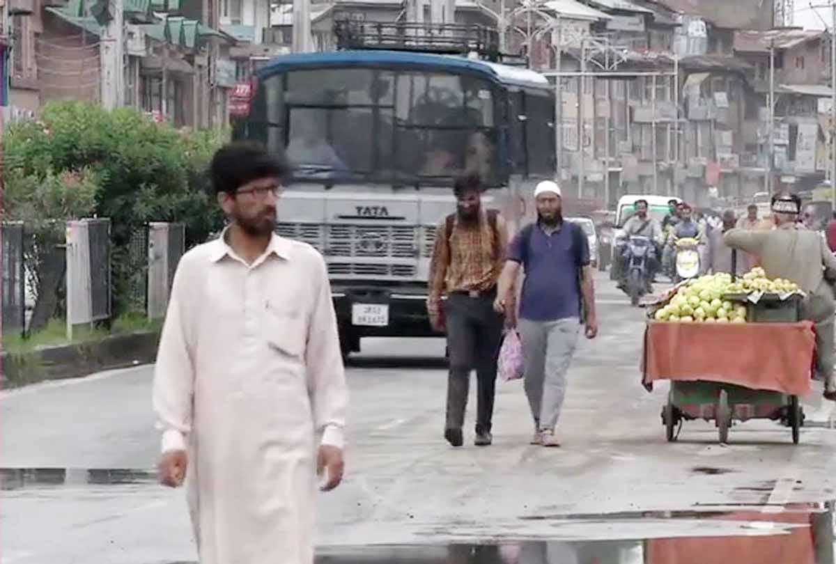 Latest visuals from Reasi as the city limps back to normalcy, SRINAGAR Latest visuals from city
