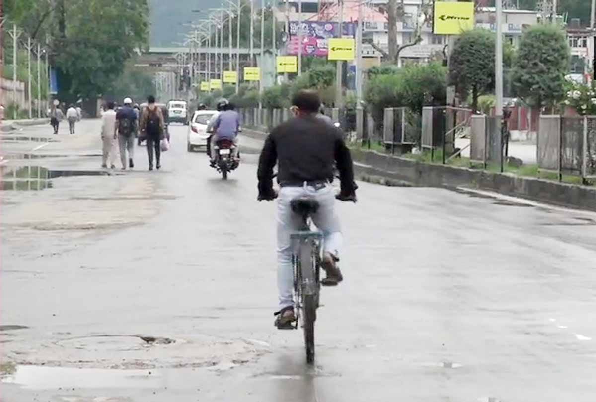 Latest visuals from Reasi as the city limps back to normalcy, SRINAGAR Latest visuals from city