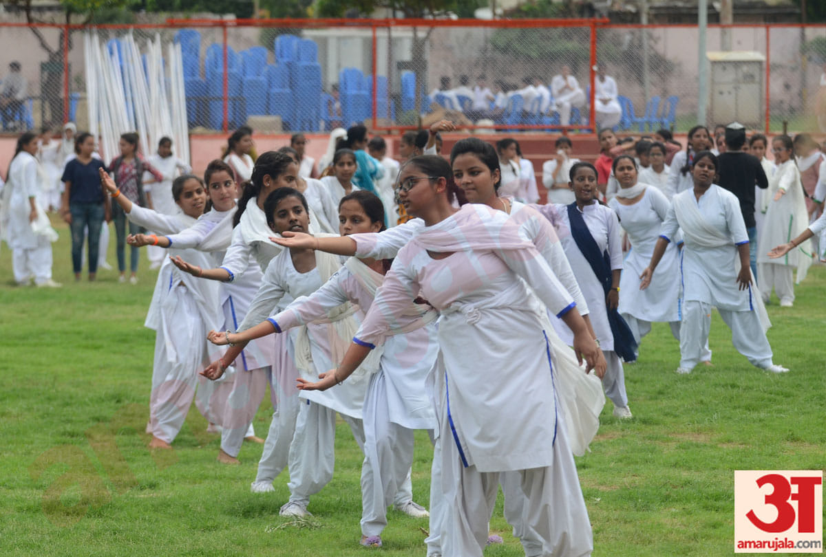 jammu kashmir school reopen, independence day preparation, Latest Visuals From Kashmir
