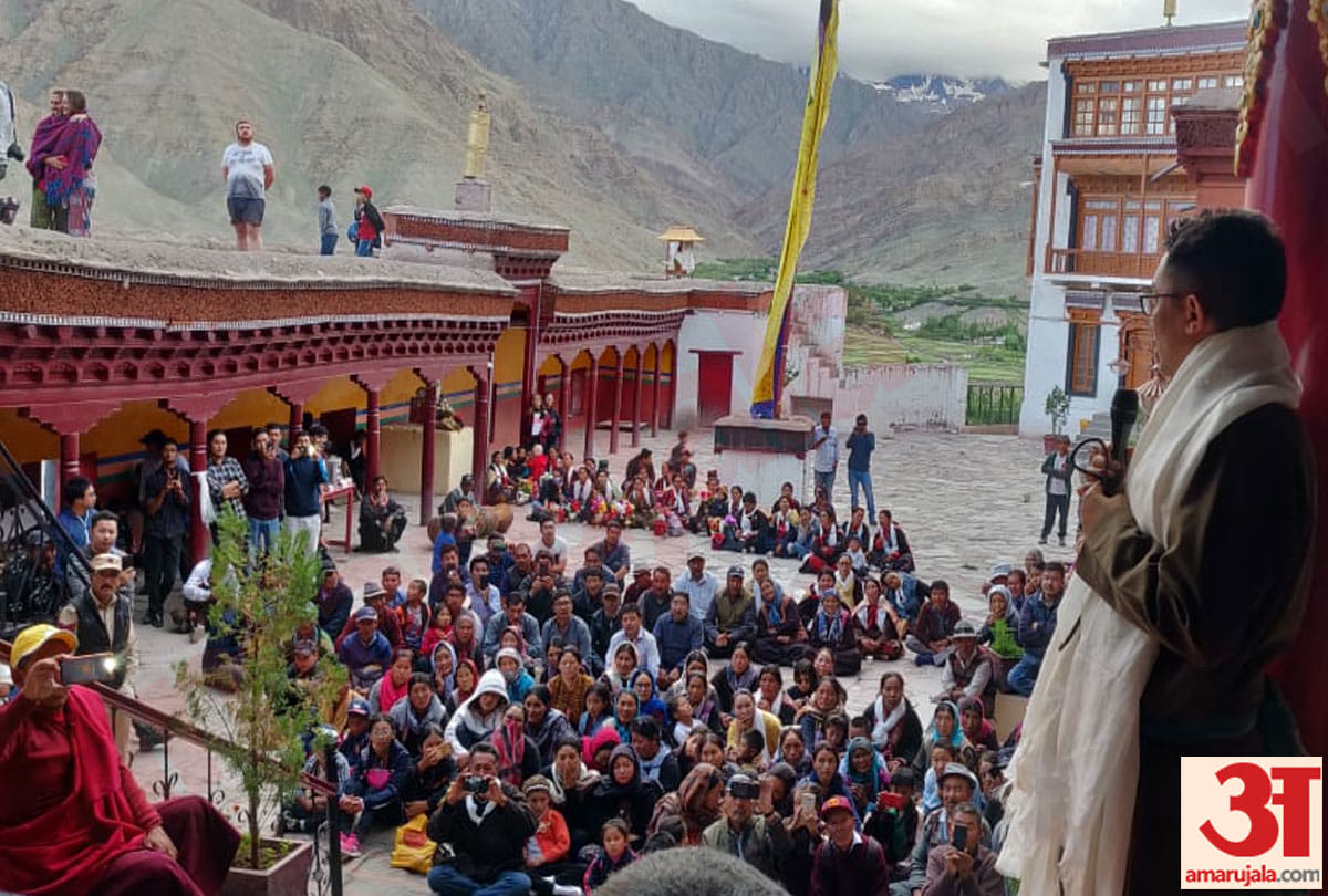 MP Jamyang Tsering Namgyal Welcomed Warmly In Ladakh After he Gets Union Territory Status