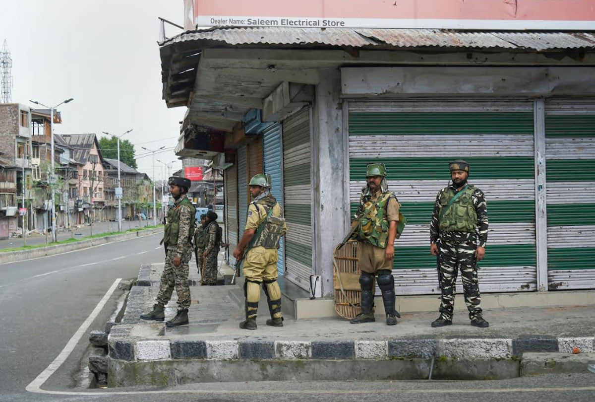 jammu kashmir latest visuals and photos, kashmir latest update news, kashmir photos and visuals