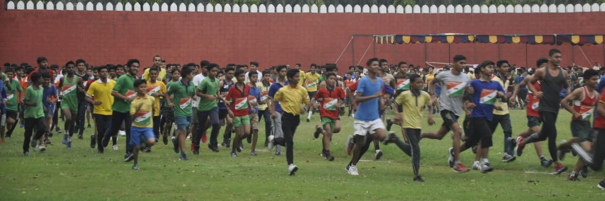 Children and women show strength in mini marathon race
